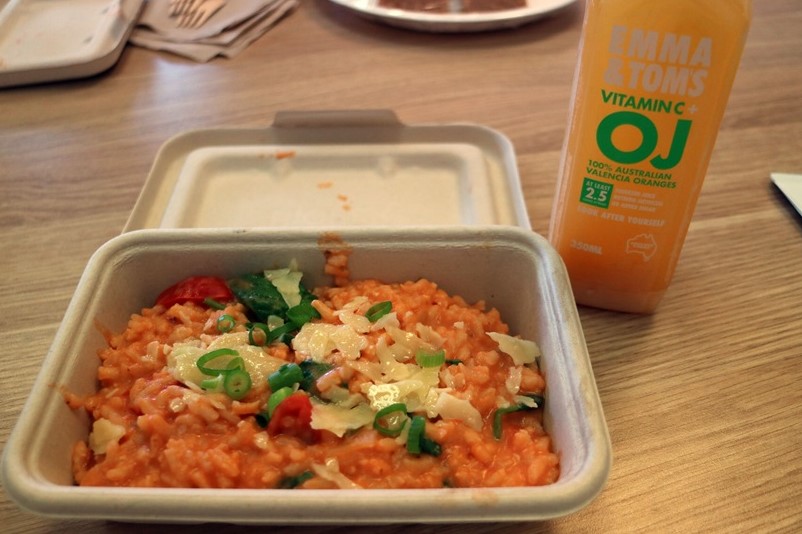 school lunchの一例
